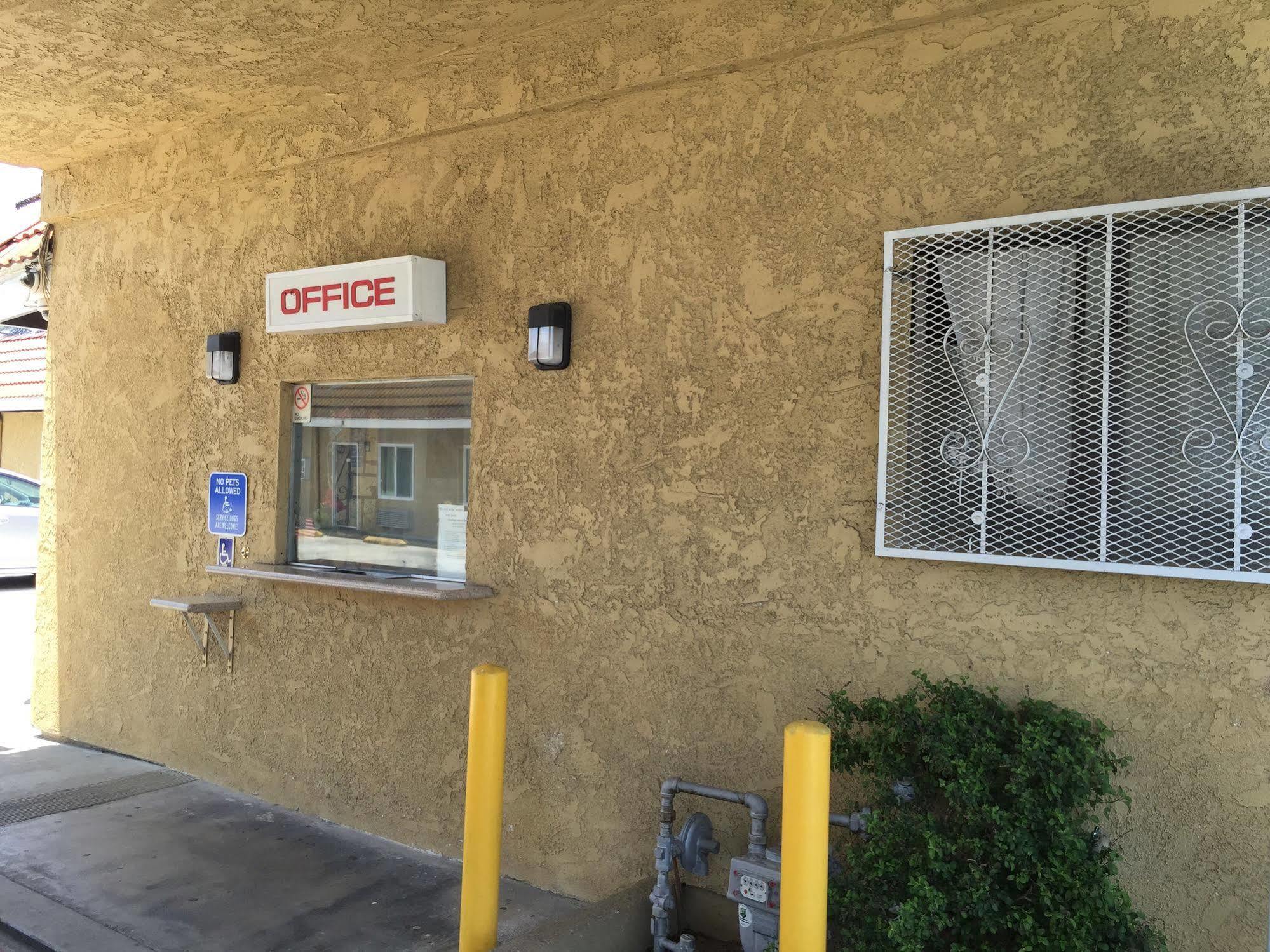 Motel The Fly